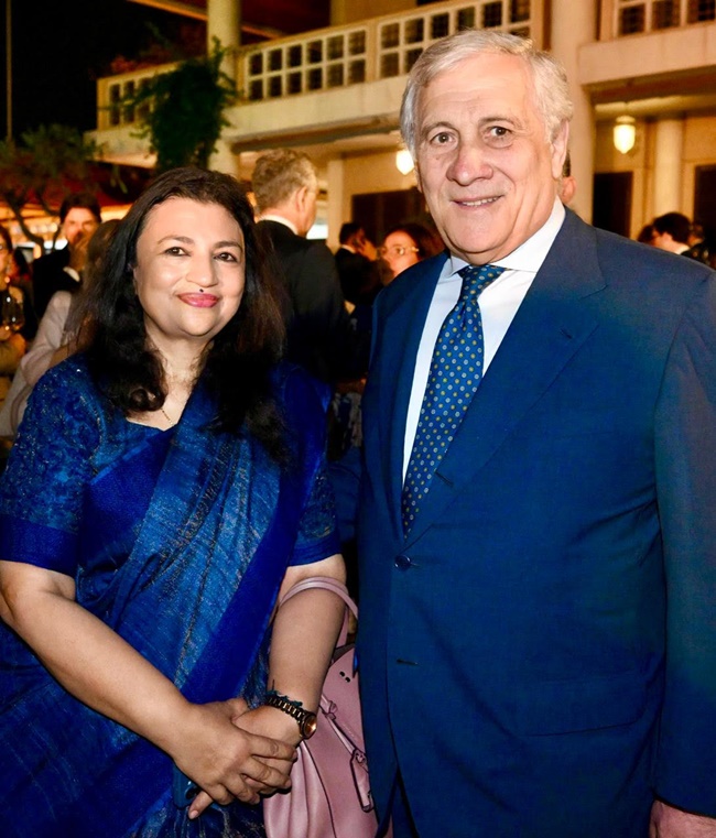 Dr. Aarti Krishna congratulates Italian Deputy Prime Minister Antonio Tajani