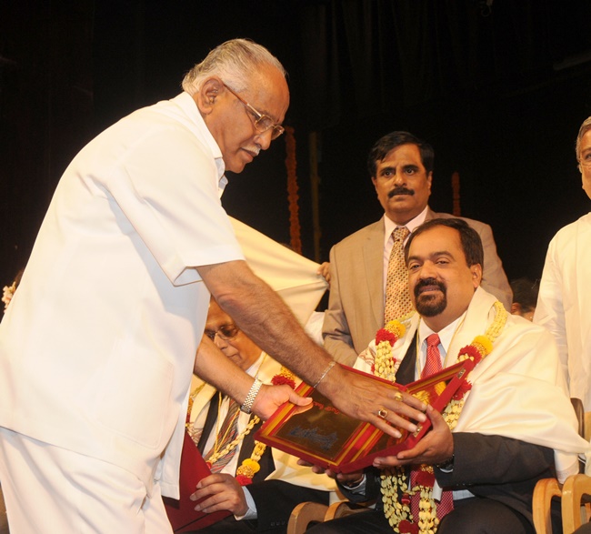 Global Indian Award Receiver from Vice President of the India Dr. R.K Shetty Selected speaker for Mi