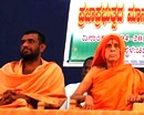 Udupi: Swami Vishveshateerta of Pejavar mutt urges State Govt to Probe Allegedly Sex CD Episode
