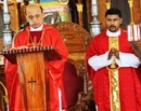 Udupi: Bishop Gerald Isaac led liturgy of Good Friday at Milagres Cathedral