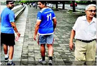 Walk backward for good health Walk backward for good health