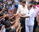 Udupi: Minister Vinaykumar Sorake accorded grand welcome to Pangala Parish and Schools