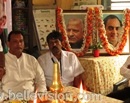 M’lore: District Congress OBC Unit Celebrate Birth Anniversaries of Rajeev Gandhi & Devaraj Ur