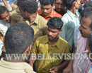Udupi: Chaos Erupts After  Private Bus Operators staged protest against assult by RTO Driver