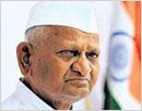 Anna Hazare targets both Congress and BJP on corruption