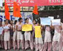 Mangalore: ABVP Protests urging PU Edu Dept to appoint Lecturers
