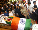 Ocean of crowds bid tearful adieu to ’Amma’ Jayalalithaa