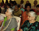 Mangalore: NSS volunteers of Govt First Grade College, Haleyangadi visit old age home