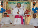 Mangalore: Bishop shares Christmas joy with the needy