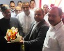Mangalore: President of Bearys Welfare Forum Meets Minister for Minority Affairs Rahaman Khan