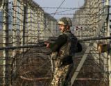 Indian troops kill Pak soldier who crossed LoC