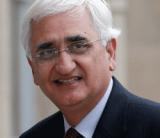 Khurshid asks opposition not to politicise chopper deal issue