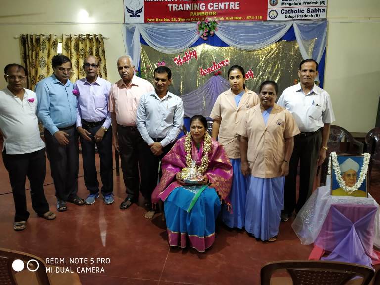 Teachers Day celebration held at Manasa Pamboor