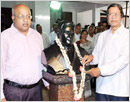 Mangalore: Na D’Souza unveils Moegling’s bust