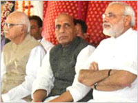 BJP announces Team 2014, to release chargesheet against Congress