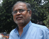 Karnataka Law Min Suresh Kumar quits over site controversy