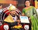 Dharwad: Minister Umashree confers Konkani Sahitya Academy Awards to 9 Distinguished Individuals