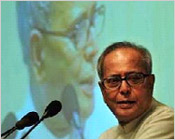 Pranab a ’super power’ in Congress: says Bal Thackeray