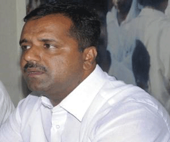 Mangalore: Minister U T Khader announces Health Authorities to Screen all Students over Dengue Menac