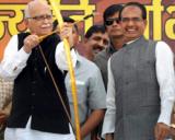 People disillusioned with Cong as well as BJP: Advani