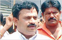 Srikara Prabhu may replace Bhat in Mangalore South