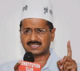 Crowds keep away from Kejriwal’s fast