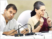 Sonia, Rahul offer to resign from Congress posts after defeat, party refuses