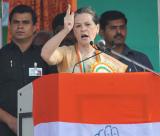 Sonia-Modi face-off in Chhattisgarh poll campaign