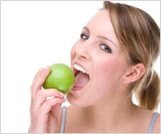 An apple a day might keep cardiologists away An apple a day might keep cardiologists away