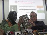 Sena attacks Advani ex-aide, blackens face
