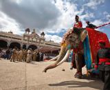 Torch light parade marks grand finale of Mysore Dasara