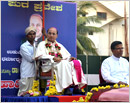 Udupi: Bishop Gerald Isaac Lobo’s memorable ‘Pura Pravesha’ accompanied by grand procession Udupi: Bishop Gerald Isaac Lobo’s memorable ‘Pura Pravesha’ accompanied by grand procession