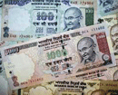 Mumbai: Rupee breaches 66-mark; sensex plunges over 600 point
