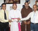 Mangalore : SMKC Dubai promotes higher education through financial support
