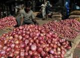 Onion prices again touch Rs 70/kg on supply crunch
