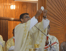Fr. Leston Lobo SJ offers First Thanksgiving Mass at St. Lawrence Church, Moodubelle