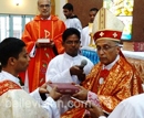 Bangalore: Archbishop Dr Bernard ordains 16 Religious as Deacons